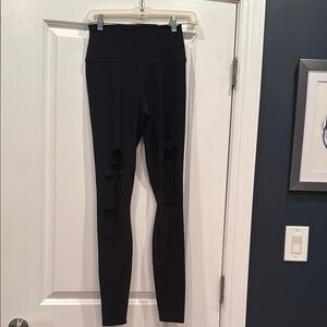 ALO Yoga Ripped Warrior Black High-Waisted Leggings